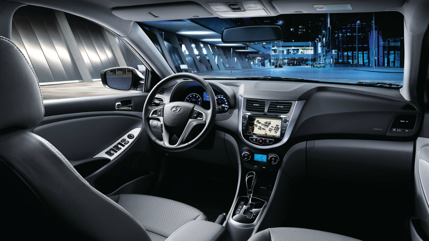Hyundai Accent Blue İç Mekanı
