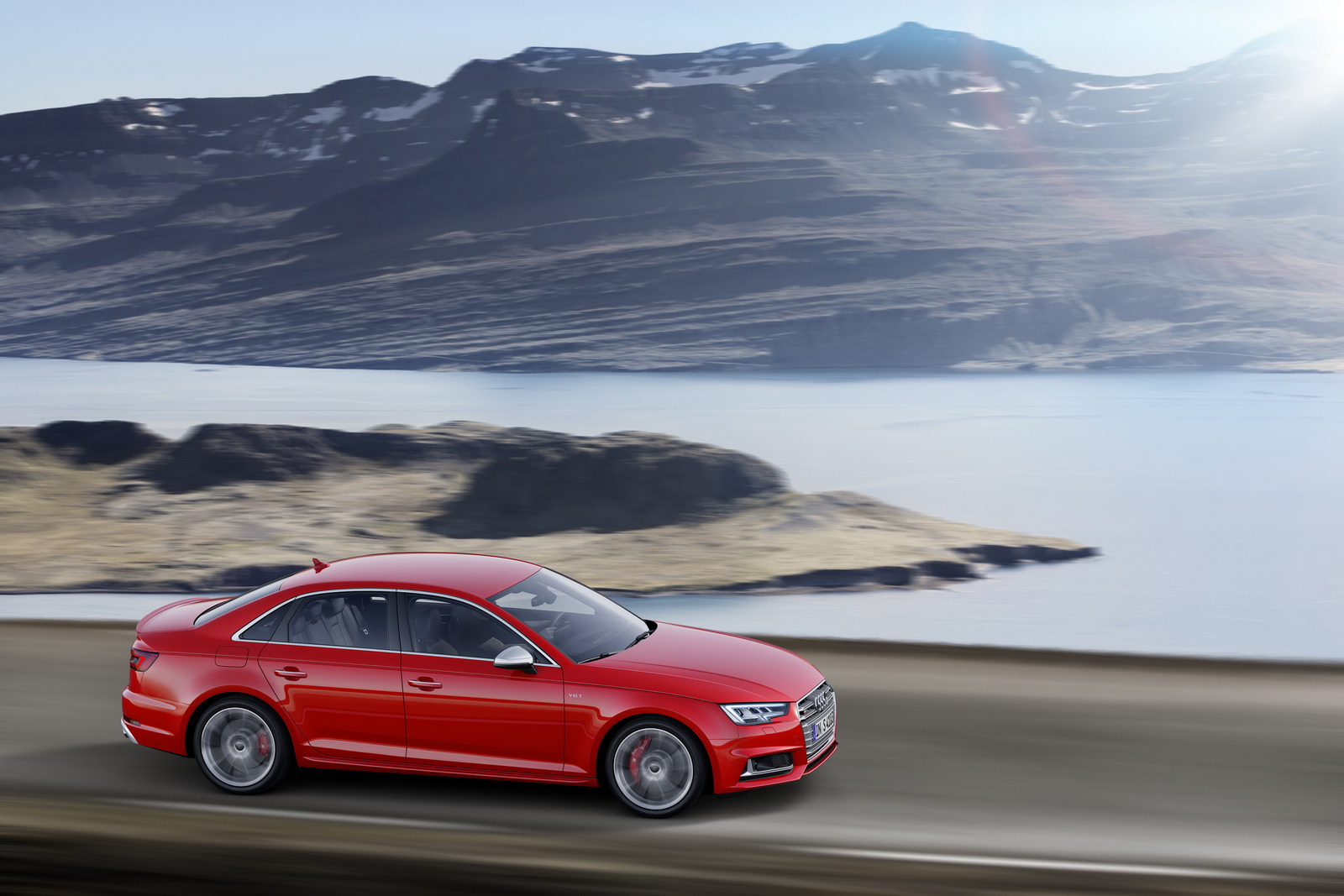 2016 Audi S4 ve S4 Avant Avrupa Fiyatları Belli Oldu